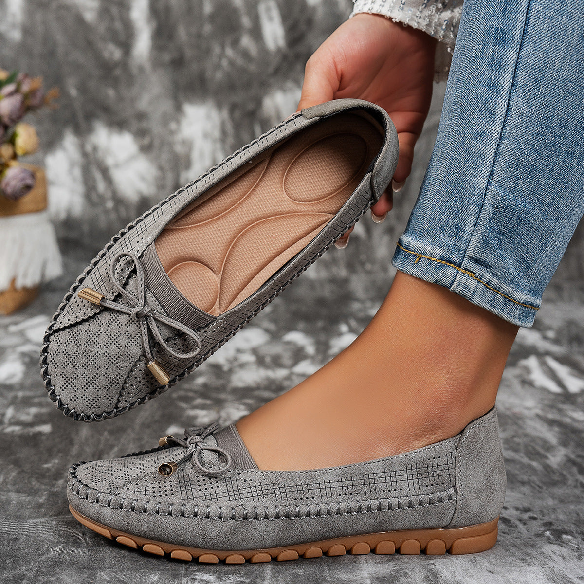 🔥 Dámská ortopedická obuv (velikosti 36-43), vyrobená z pravé kůže, lehká, protiskluzová, prodyšná a pohodlná.