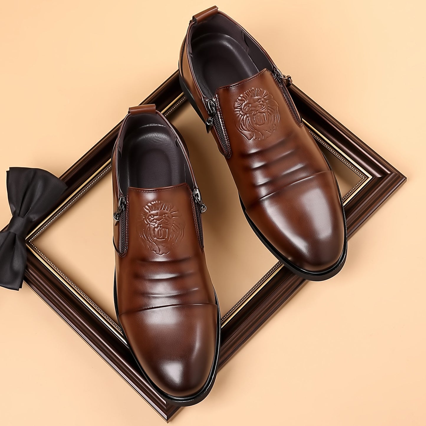 💥👞【Nový produkt】🔥【39-48】Pánské kožené boty s potiskem lva - elegantní, módní, dokonale ukazující váš jedinečný styl-4177411