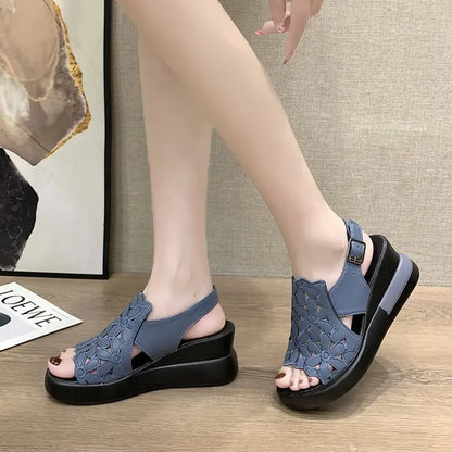 🔥【SLEVA 50 %】👡【35-42】 Nové letní dámské korekční sandály v retro stylu z roku 2026, měkká podrážka, bez unavených nohou při chůzi