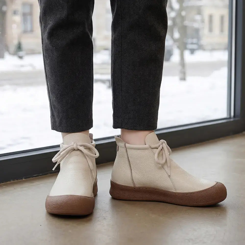 ✨【35-40-es méretek】Női meleg, valódi bőr bokacsizma - fűzős kivitel, több színben elérhető🥰