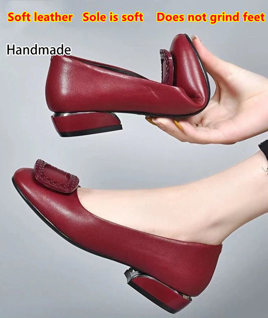 【35-41】2024 Buty damskie z miękkiej skóry z miękką podeszwą i grubym obcasem z okrągłym noskiem 3585565