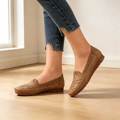 1 pár bot 750Kč😍【36-43】Retro styl, perforované ležérní baleríny｜Měkká podrážka, každodenní pohodlí｜Rozšiřitelné, větší velikost
