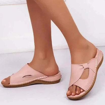 Nowe stylowe i wygodne kapcie damskie.Materiał skórzany, wygodny w noszeniu.Na każdą porę roku【35-43】-4235826