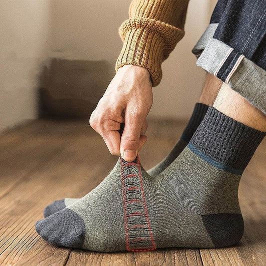 😍🧦【Kupte 5 a získáte 5 zdarma】Podzimní a zimní antibakteriální, deodorační a hřejivé vlněné ponožky-4134213