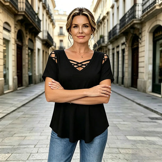 👚 100% pamut V-nyakú póló – kereszt textúra + áttört részletek | Légáteresztő, kényelmes, modern