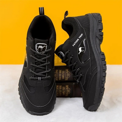 Orthopedic Shoes 2026: Οι μαλακοί πάτοι των αθλητικών παπουτσιών μας σάς στηρίζουν ώστε να μπορείτε να περπατάτε μεγάλες αποστάσεις χωρίς ενόχληση στον αστράγαλο.