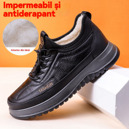 ⛄🔥【39-45】Nuevos zapatos deportivos casuales de invierno para hombre, zapatos de franela impermeables de cuero genuino con suela blanda 4144841