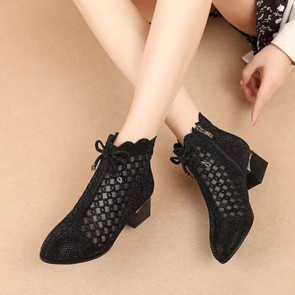 👠【35-41】2025 nowe grube botki z siateczki na obcasie
