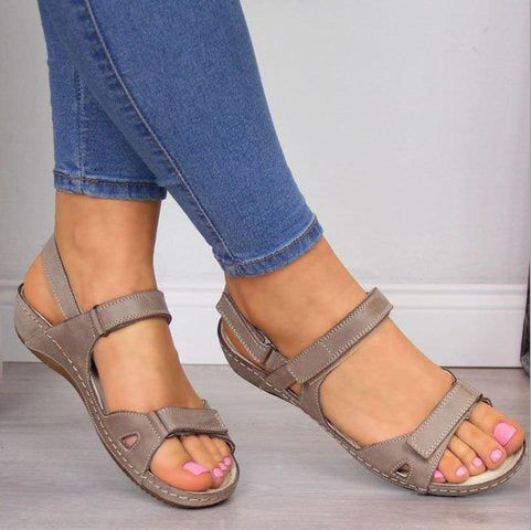 ✨50% kedvezmény 👡【35-43】Új stílusú női légáteresztő szandál