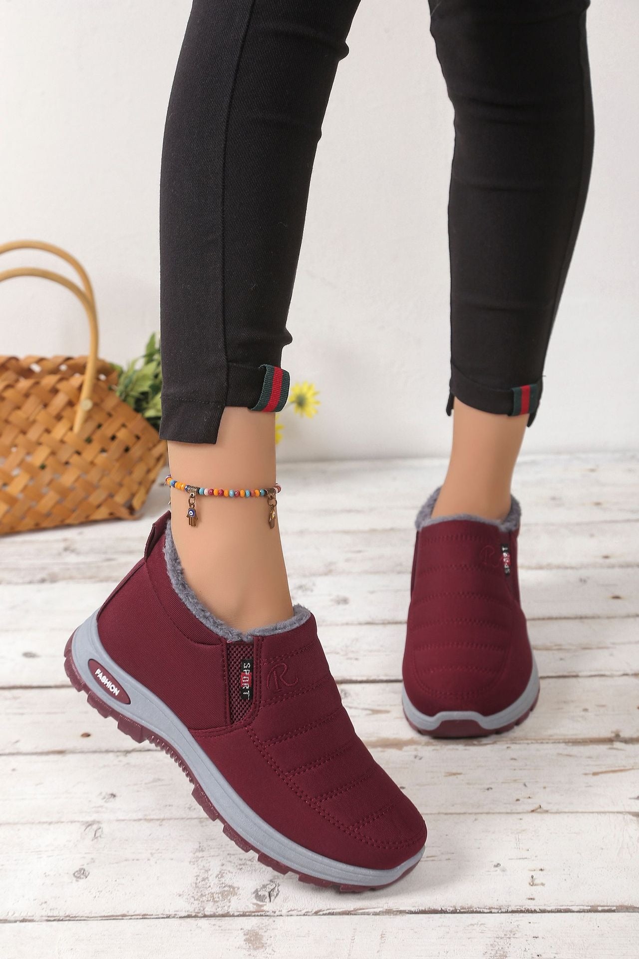 🔥【Speciální sleva 50 %】【35–48】Unisex zimní boty s hřejivou plyšovou podšívkou – teplé, pohodlné a protiskluzové do chladného počasí