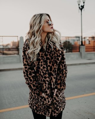Ostatni dzień 30% zniżki🔥【S-3XL】Modna zimowa kurtka z sztucznego futra z leopardzim wzorem.-3873783