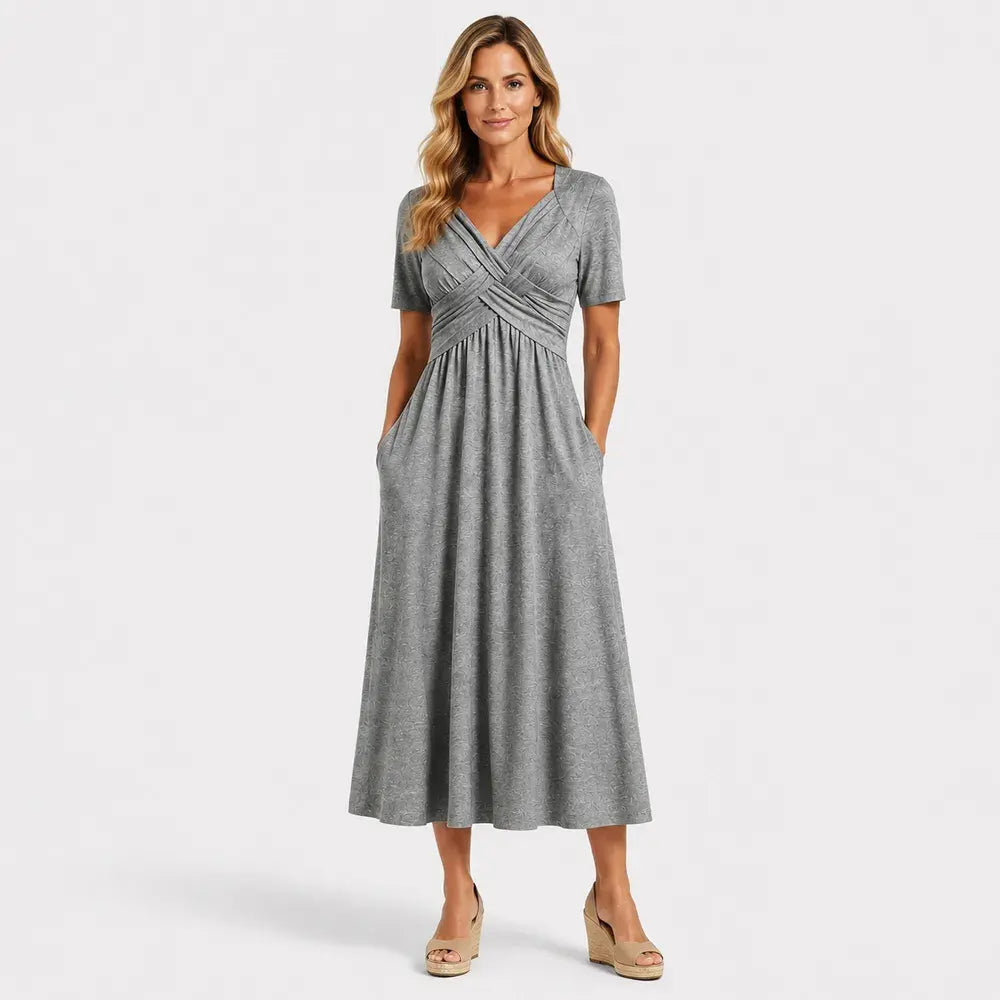 ✨Poslední den – sleva 50 %【S-3XL】Ležérní šaty střední délky v čisté barvě
