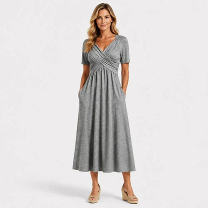 ✨Poslední den – sleva 50 %【S-3XL】Ležérní šaty střední délky v čisté barvě