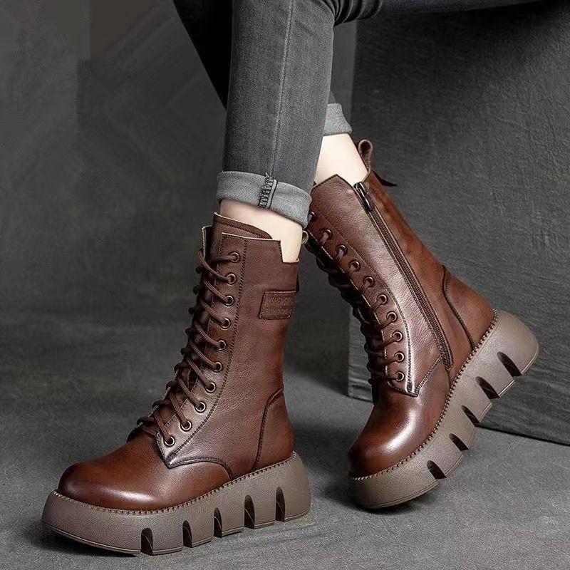 Limitovaná nabídka 42% sleva 🔥👢【35-40】Vysoce kvalitní ručně vyráběné dámské měkké kožené kozačky s tlustou podrážkou, podzim–zima nová kolekce