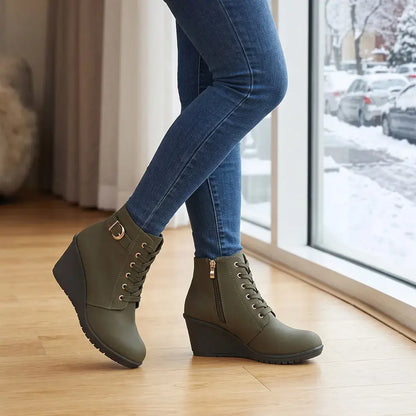 【35-42】👢 Női téli éktalpú bokacsizma – stílusos és stabil választás a hideg napokra
